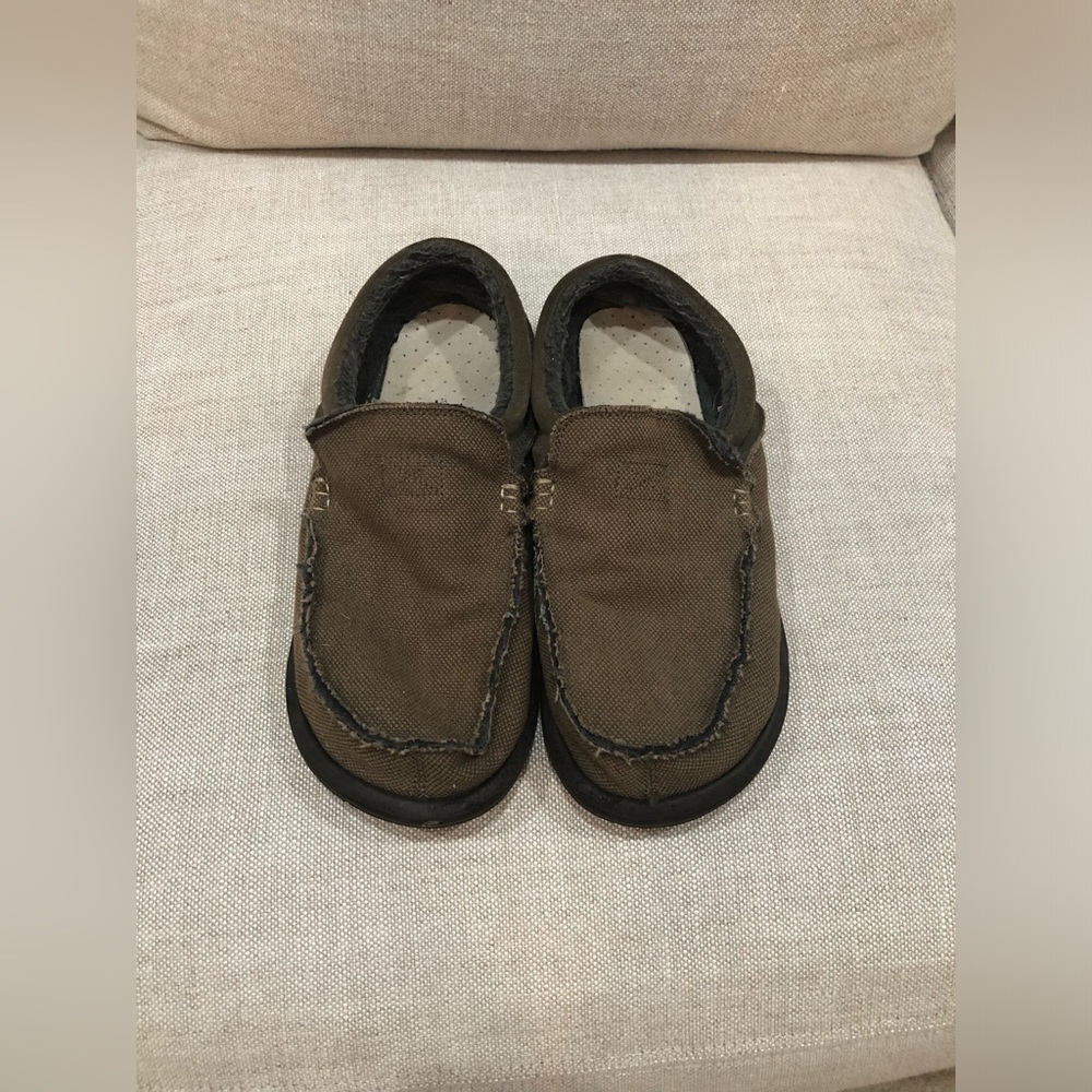 Mens shoes
